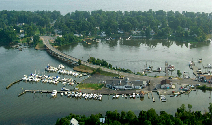 Brick House Cove Marina 