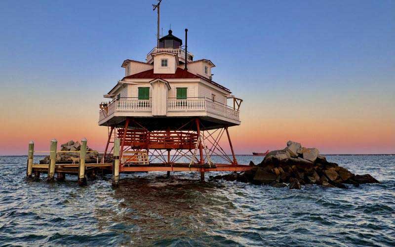 thomas point shoal lighthouse