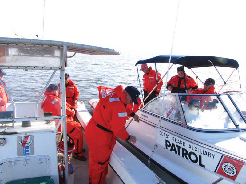 coast guard auxiliary