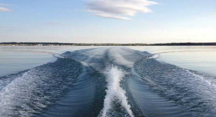 boat wake