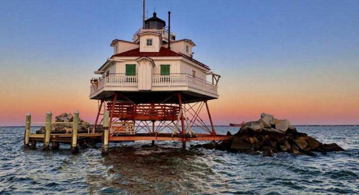 thomas point shoal lighthouse
