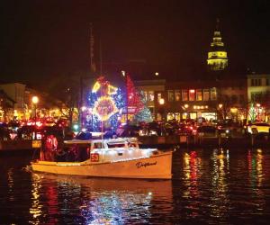 lighted boat parades