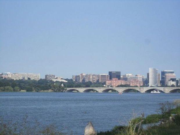 The Potomac River coming into Washington, DC. The Potomac River coming into Washington, DC.