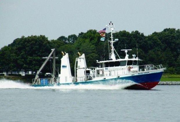 2400 horsepower churns up the Choptank River at 24 knots. Photo by Gary Reich